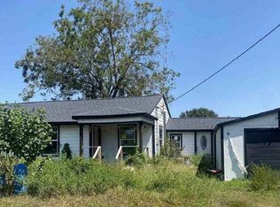 11171 S State Highway 71, El Campo, TX 77437