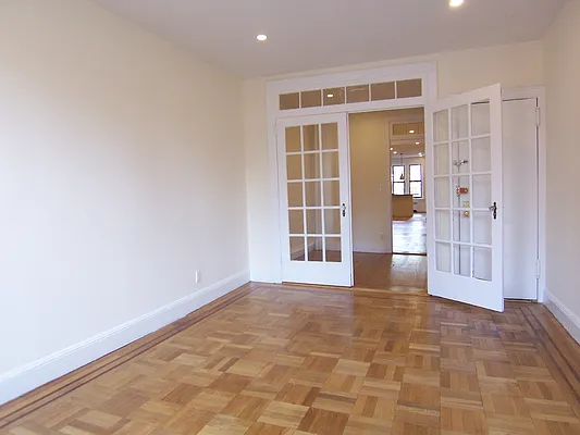 Rented by Oxford Property Group | media 1