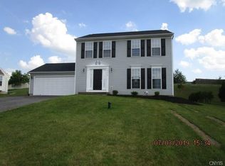 5410 Quamby Rd, Clay, NY 13041