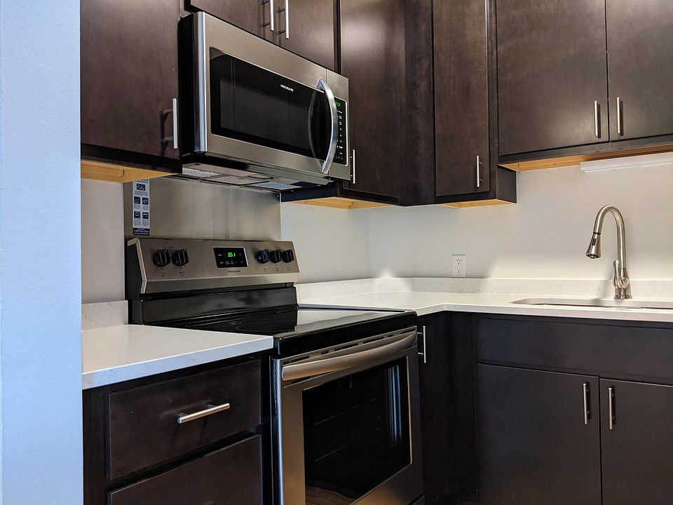 1st image of 416 E Wilson St #41