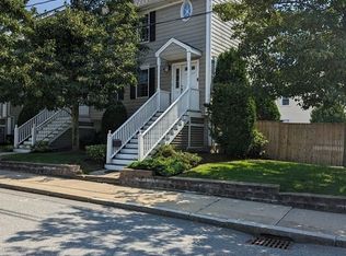 30 Russell St UNIT 6, Waltham, MA 02453