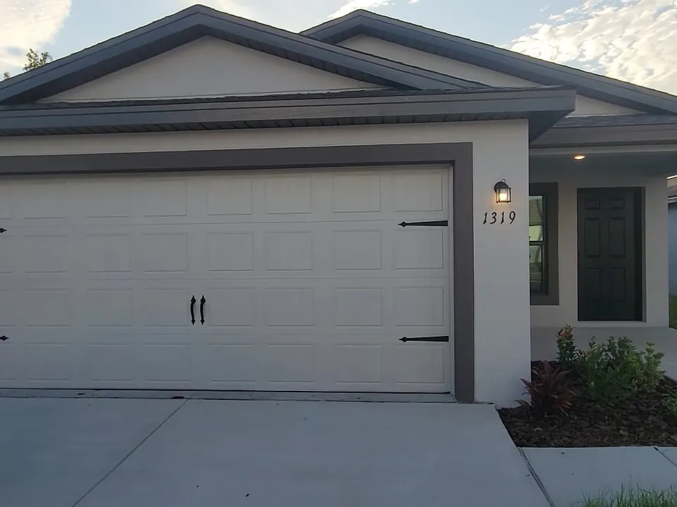 1319 Barnacle Bay Pl