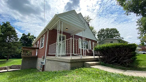 4185 Crystal View Ct Photo 1
