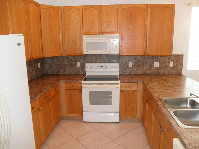4311 N Magnolia Cir — Photo 11