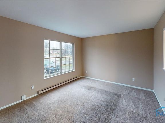 5th image of 643 Bruns Dr