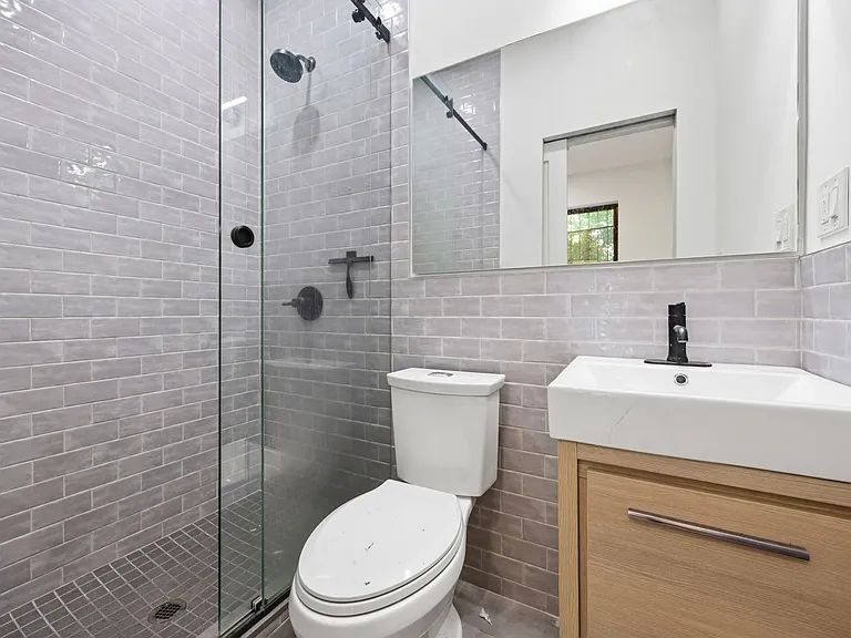 521 Decatur St #2D — Photo 14