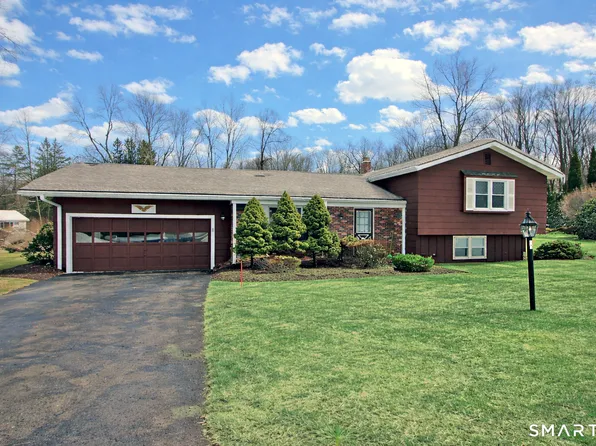 29 Middlefield Road, Oxford, CT 06478