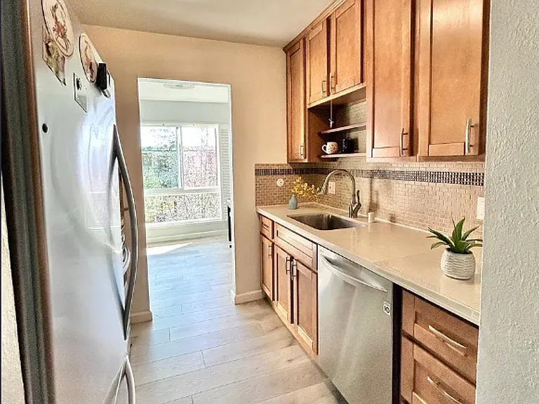 450 N Civic Dr #503 — Photo 6