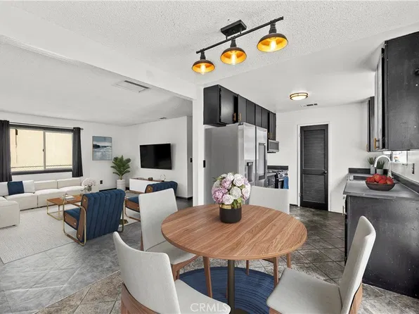 3330 Roxbury St, Rosamond, CA 93560