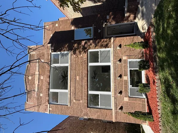 1640 Elmwood Ave #2, Berwyn, IL 60402