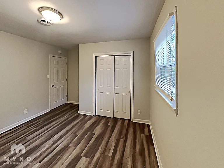 2715 Carriage Ln — Photo 18