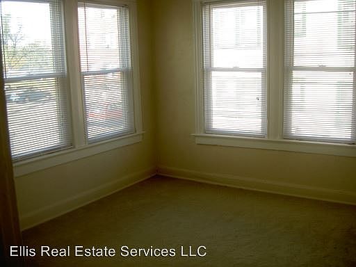 5th image of 4000 Warwick Blvd