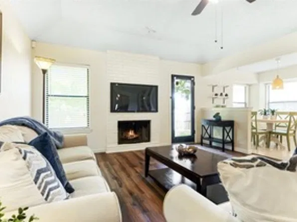6017 Meadowdale Rd, Arlington, TX 76017