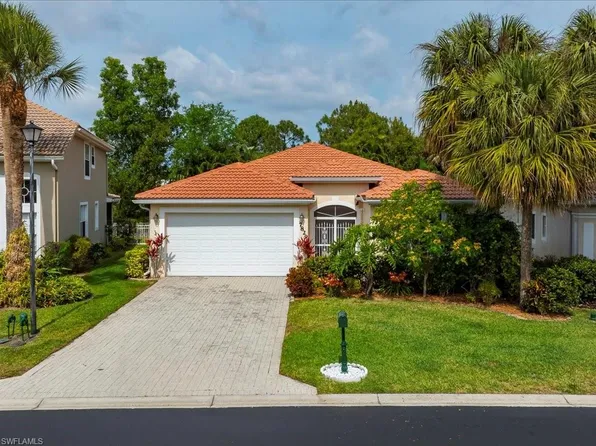 7829 Stratford DR, NAPLES, FL 34104