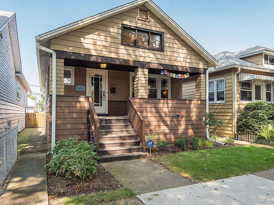 1st image of 1740 W Bryn Mawr Ave
