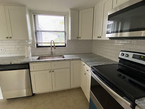 5th image of 2250 SW Pamona St #2250