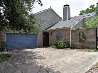11506 Mulholland Dr, Stafford, TX 77477