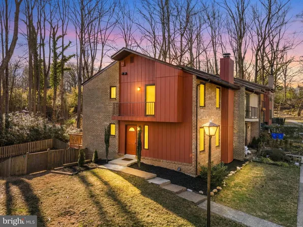 7818 Briardale Ter, Rockville, MD 20855