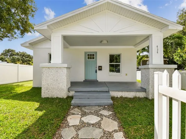 434 33rd Ave N, Saint Petersburg, FL 33704