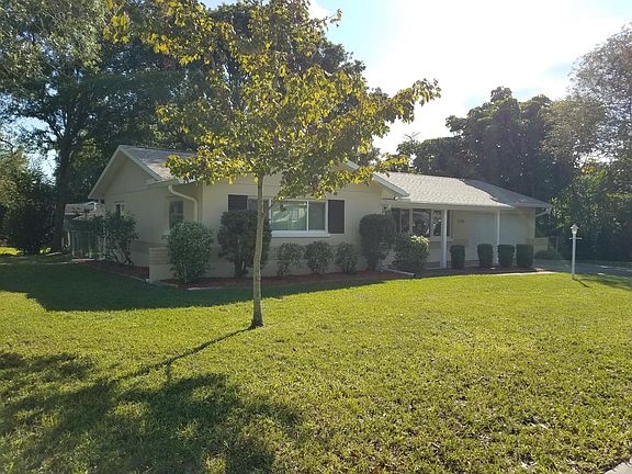 Nice corner lot!