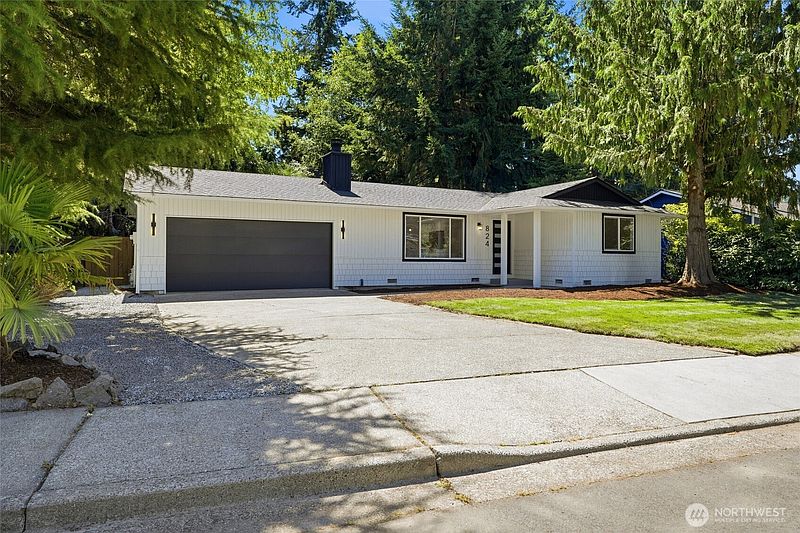 2nd image of 824 116th Street SW