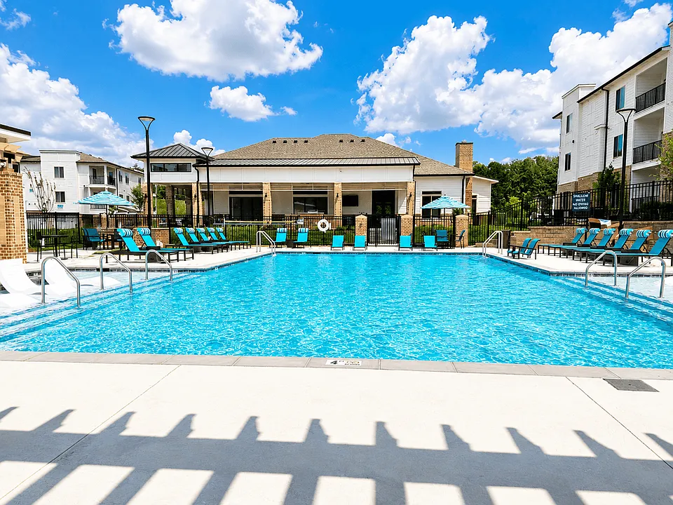 Caelian South Grove Apartments