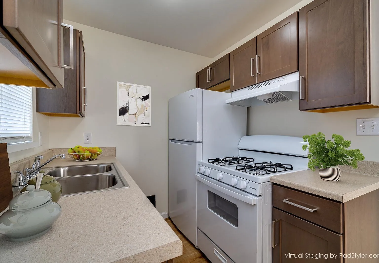 14 Dean Place - 2 — Photo 1