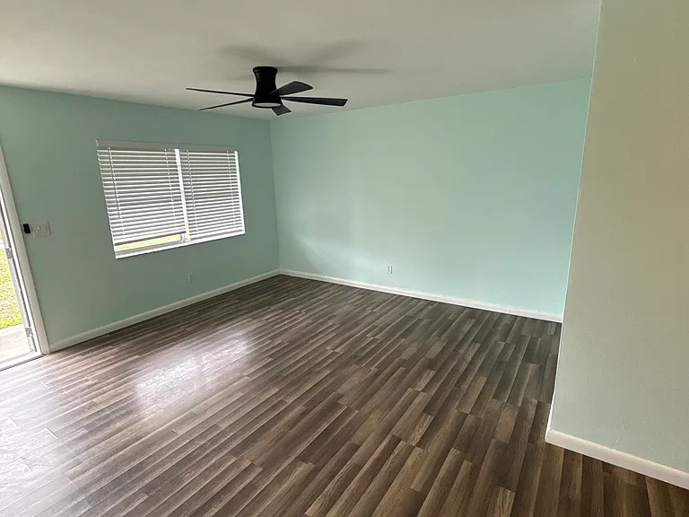 2247 Taylor St — Photo 13
