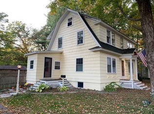 40 Fletcher St, Kennebunk, ME 04043