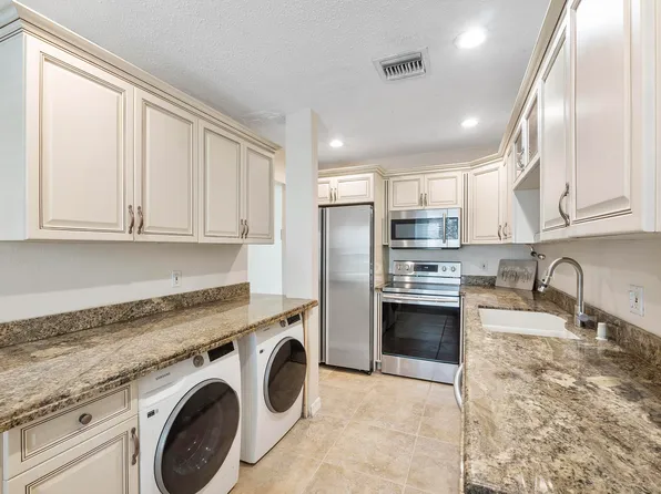 1020 Citrus Way #101, Delray Beach, FL 33445