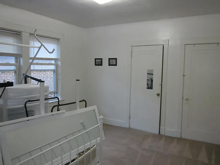 5900 Phillips Ave #2 — Photo 14