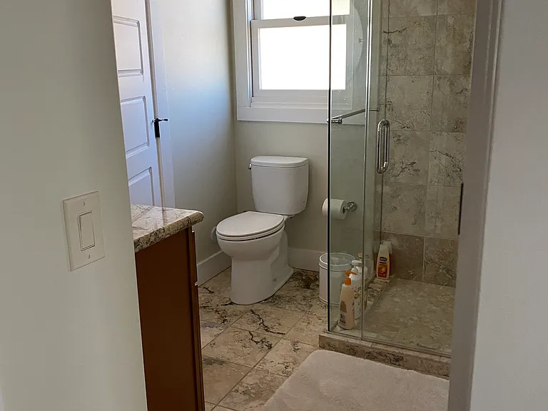1233 N 3rd Ave — Photo 11