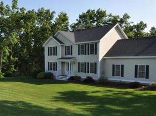 826 Bryant Rd, Manchester, NH 03109