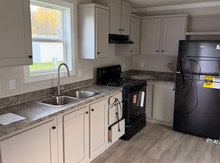 8 Ashley St, Uniontown, PA 15401