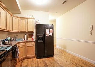 1825 N 18th St #B, Philadelphia, PA 19121