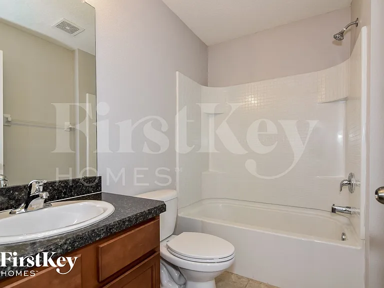 561 Vista Ridge Dr — Photo 13
