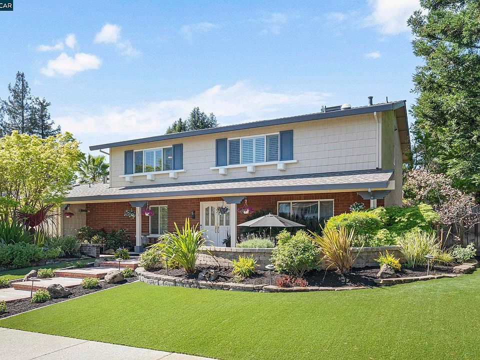 1st image of 583 Santander Dr