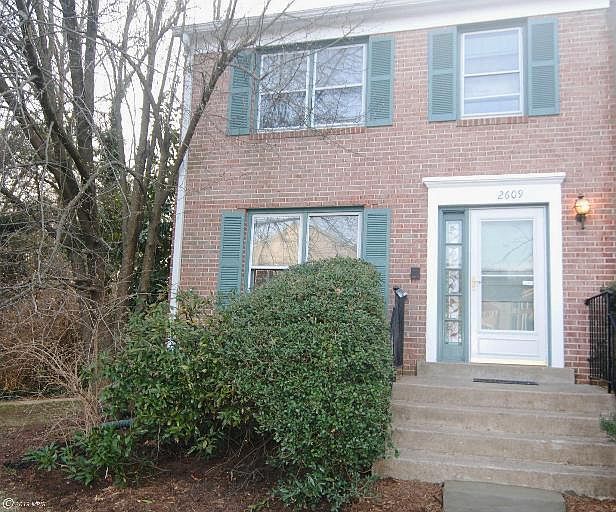 1st image of 2609 Windbreak Dr