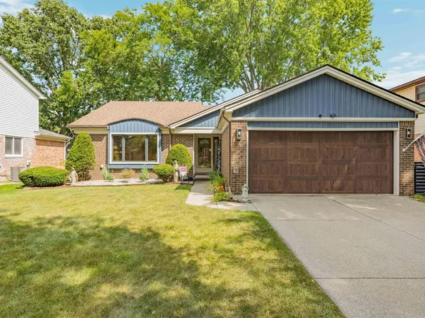 40142 Capitol Dr, Sterling Heights, MI 48313