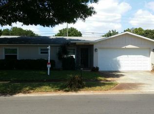 12335 Monarch Cir, Seminole, FL 33772