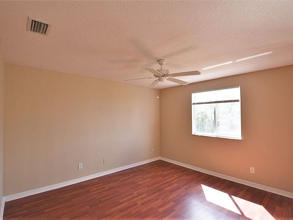 4th image of 3415 Berry Blossom Ln