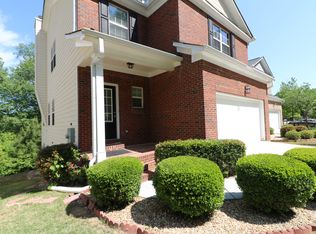 3760 Lakeside Walk Dr, Lilburn, GA 30047