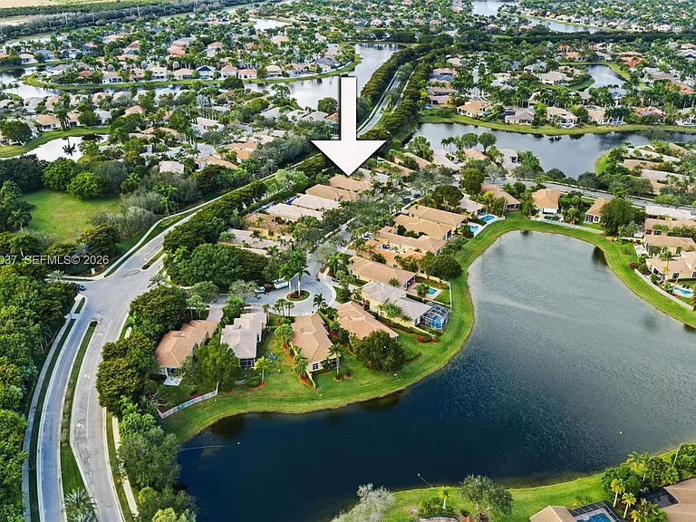 2497 Bay Isle Dr — Photo 41