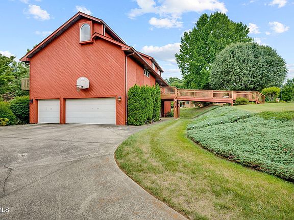 4th image of 815 Quail Ridge Ct