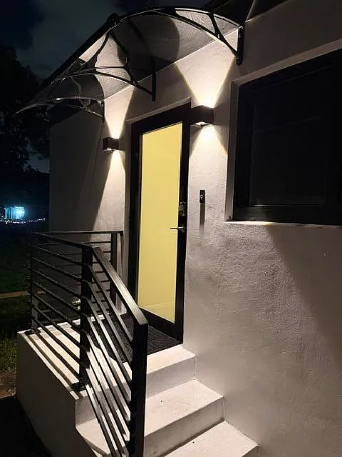 1 bed, 1.0 bath, $1,750 — Photo 2