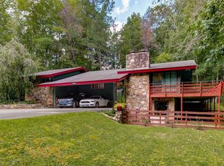 219 Huskey Pl, Gatlinburg, TN 37738