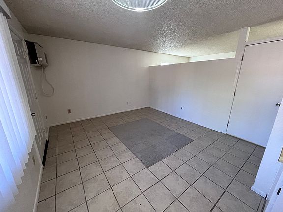 4th image of 3052 N Alvernon Way #Al3052-106