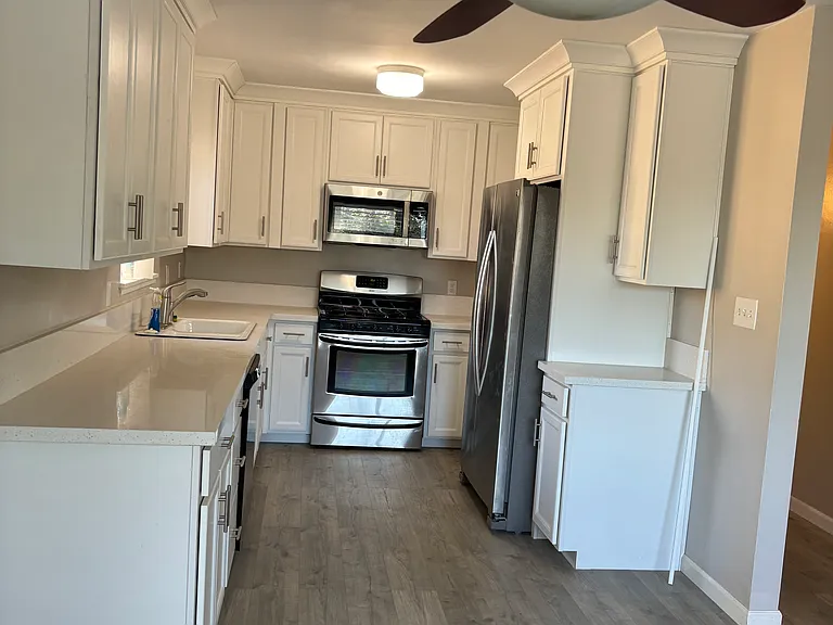 144 Stephen Ave — Photo 2