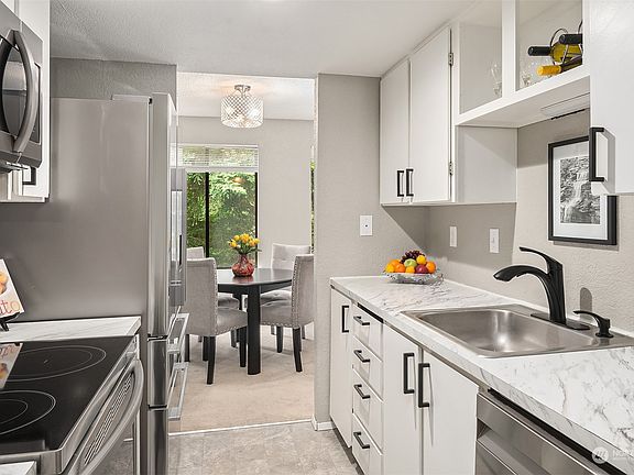 4th image of 10021 SE 235th Place #B206