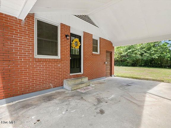 3rd image of 501 Quail Drive